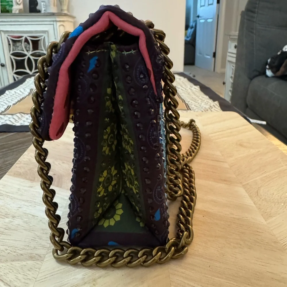 Kurt Geiger London Mini Kensington Crossbody With Dust Bag - Picture 6 of 13